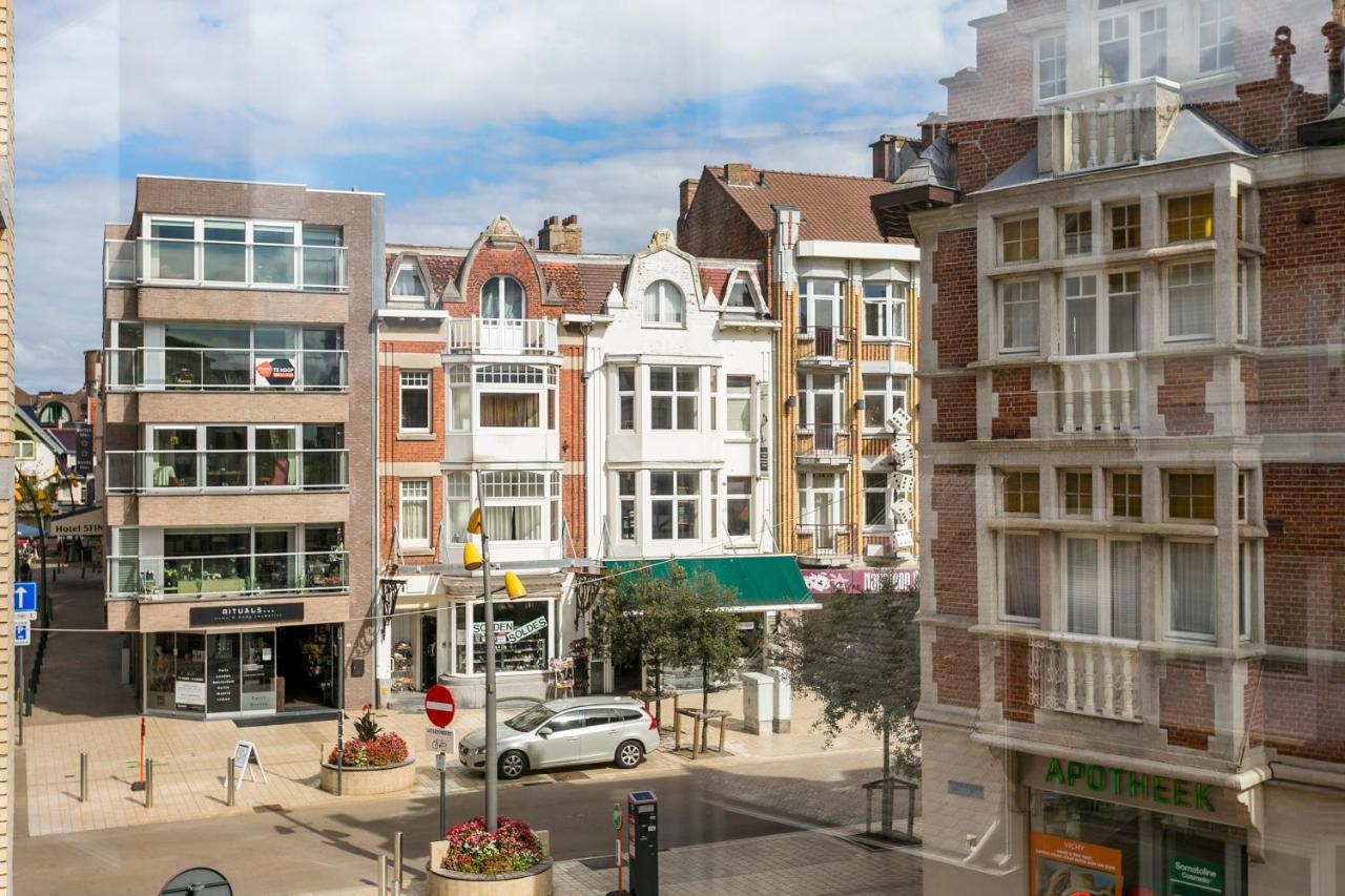 Flat Antoine Lägenhet De Panne Exteriör bild